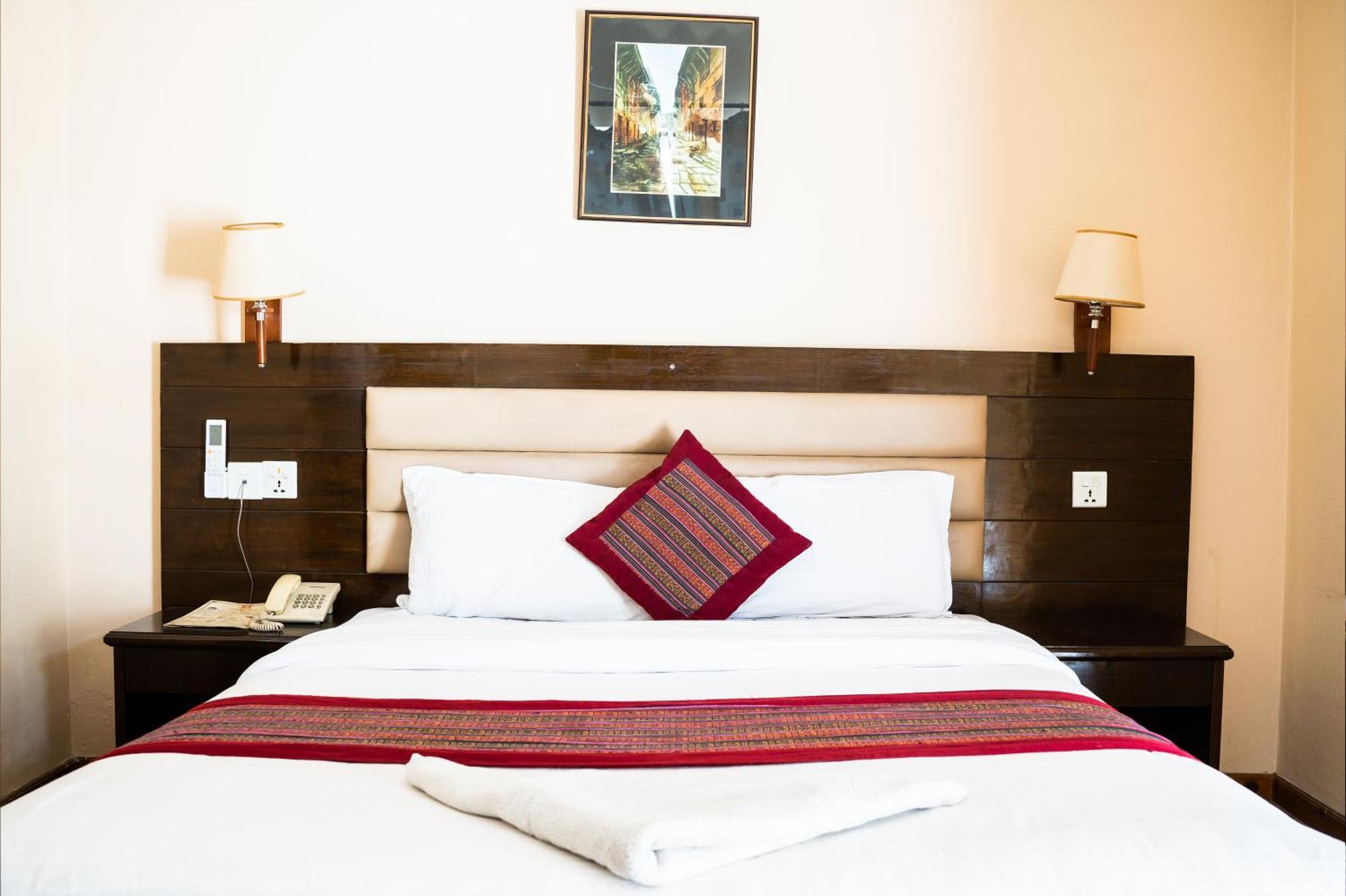Hotel Namtso กาฐมาณฑุ ภายนอก รูปภาพ