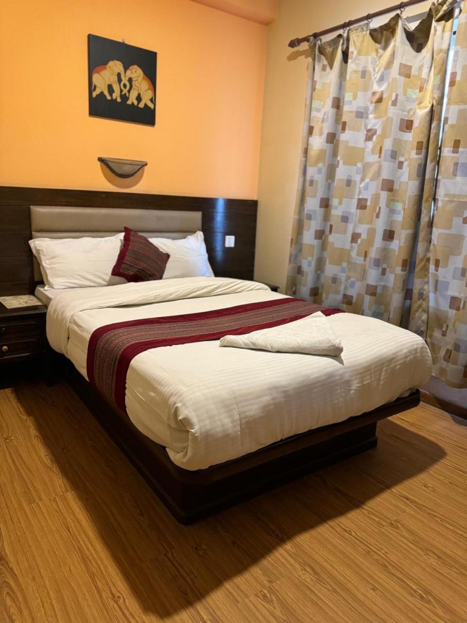 Hotel Namtso กาฐมาณฑุ ภายนอก รูปภาพ